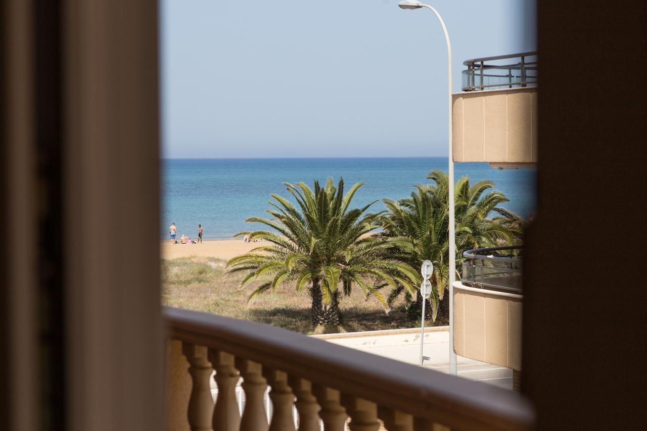 Denia Front Beach Apartment エクステリア 写真